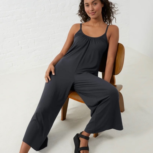 🖤 Everyday Jumpsuit | UpWest | Soot | NWT (Size M) - Picture 3 of 6
